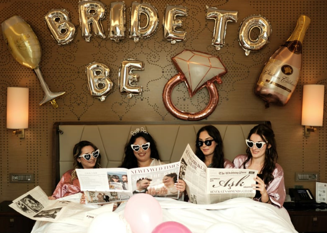 Why Photo Countdown Calendars Are the Next Big Trend in Bachelorette Gifts